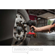 Aku rázový utahovák 1/2" Milwaukee M18 FHIW2F12-502X 1491 Nm (5,0 Ah) náhled