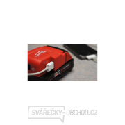 Aku adaptér Milwaukee M18 USB PS HJ2, slot M18, nabíječka USB 2.1A, napájení pro vyhřívané oblečení, 4932471597 Náhled