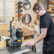 IGM AF32 Podavač materiálu 400V IGM AF32 Podavač materiálu 400V náhled