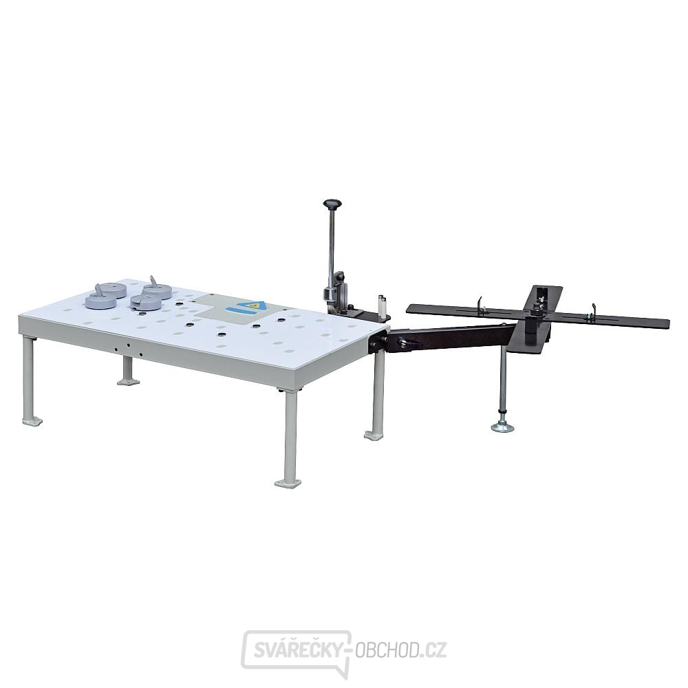 IGM Olepovací a ořezávací stůl se zásobníkem
