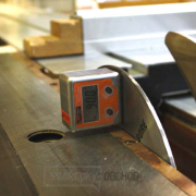 CMT Digitální úhloměr - +/- 180°, rozlišení na 0,1° náhled