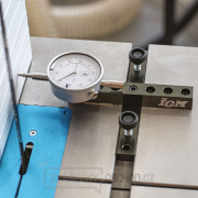 Úchylkoměr pro seřízení stolní pily IGM ALIGN  Úchylkoměr pro seřízení stolní pily IGM ALIGN  náhled