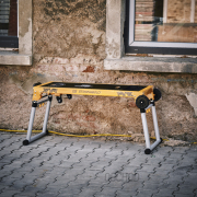 Multifunkční skládací stůl a plošina STRONGBOLD StrongBench B910 Multifunkční skládací stůl a plošina STRONGBOLD StrongBench B910 náhled