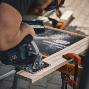 Multifunkční skládací stůl a plošina STRONGBOLD StrongBench B910 Multifunkční skládací stůl a plošina STRONGBOLD StrongBench B910 náhled