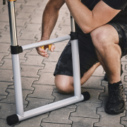 Multifunkční skládací stůl a plošina STRONGBOLD StrongBench B910 náhled