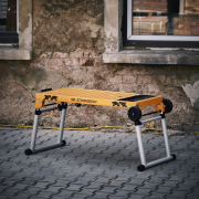 Multifunkční skládací stůl a plošina STRONGBOLD StrongBench B910 náhled