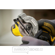 Aku univerální řezačka V20 18V 2x2,0Ah Stanley FatMax SFMCM300D2 Aku univerální řezačka V20 18V 2x2,0Ah Stanley FatMax SFMCM300D2 náhled