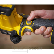 Aku prstová bruska V20 18V 2x2,0Ah Stanley FatMax SFMCE210D2K náhled