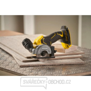 Aku univerální řezačka V20 18V bez aku Stanley FatMax SFMCM300B Aku univerální řezačka V20 18V bez aku Stanley FatMax SFMCM300B náhled