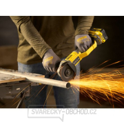 Aku úhlová bruska V20 18V bez aku Stanley FatMax SFMCG300B náhled