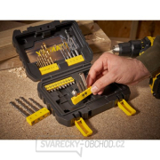 31dílná sada vrtáků do kovu Titanium/dřeva/zdiva, šroubovací bity, magnetický držák bitů, záhlubník Stanley STA88550 náhled