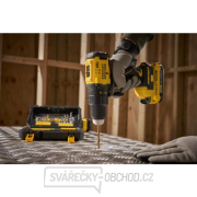 31dílná sada vrtáků do kovu Titanium/dřeva/zdiva, šroubovací bity, magnetický držák bitů, záhlubník Stanley STA88550 náhled