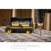 31dílná sada vrtáků do kovu Titanium/dřeva/zdiva, šroubovací bity, magnetický držák bitů, záhlubník Stanley STA88550 náhled