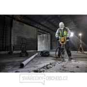 Aku demoliční kladivo s 28mm šestihranem XR FLEXVOLT 54V 2x15Ah DeWALT DCH966Z2 Aku demoliční kladivo s 28mm šestihranem XR FLEXVOLT 54V 2x15Ah DeWALT DCH966Z2 náhled