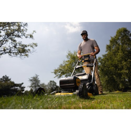Aku sekačka 2x18V 2x8,0 Ah DeWALT DCMWP134W2 Náhled