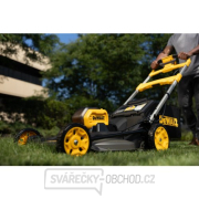 Aku sekačka s pojezdem 54V bez aku DeWALT DCMWSP550N Aku sekačka s pojezdem 54V bez aku DeWALT DCMWSP550N náhled