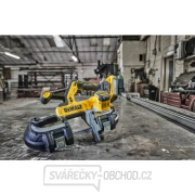 Aku pásová pila 18V bez aku DeWALT DCS378N náhled