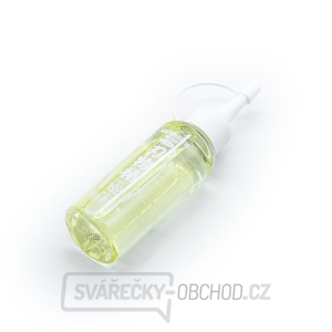 Brusný a ochranný přírodní olej KUROBARA z Kamélie ke konzervaci čepelí - 100 ml Brusný a ochranný přírodní olej KUROBARA z Kamélie ke konzervaci čepelí - 100 ml gallery main image