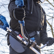 Scheppach BC-BCH380/40-X aku 20 V křovinořez 2v1 (bez baterie a nabíječky) Náhled