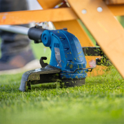 Scheppach C-LT300-X aku 20 V vyžínač (bez baterie a nabíječky) náhled