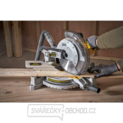 Pokosová pila 254 mm 1650 W Stanley SM1650 náhled