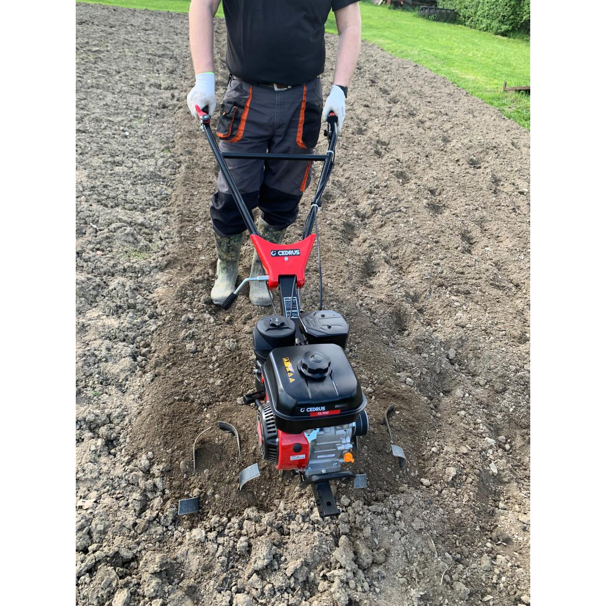 Benzínový kultivátor Hahn & Sohn Cedrus GL900 Náhled