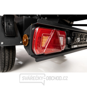 Hahn & Sohn Cedrus RBD16 – profesionální bubnový drtič větví s hydraulickým podavačem a přívěsem kategorie B náhled