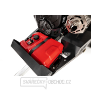 Hahn & Sohn Cedrus RBD16 – profesionální bubnový drtič větví s hydraulickým podavačem a přívěsem kategorie B náhled