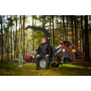Hahn & Sohn Cedrus RBD16 – profesionální bubnový drtič větví s hydraulickým podavačem a přívěsem kategorie B náhled