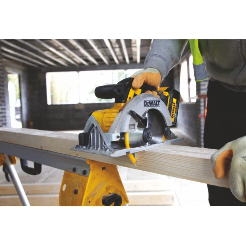DeWALT DCS391N Aku kotoučová pila (165mm/18V/bez aku) Náhled