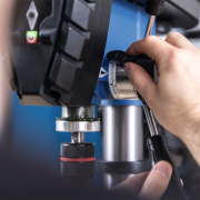 Scheppach TBM 250 Vario stojanová vrtačka s křížovým laserem náhled