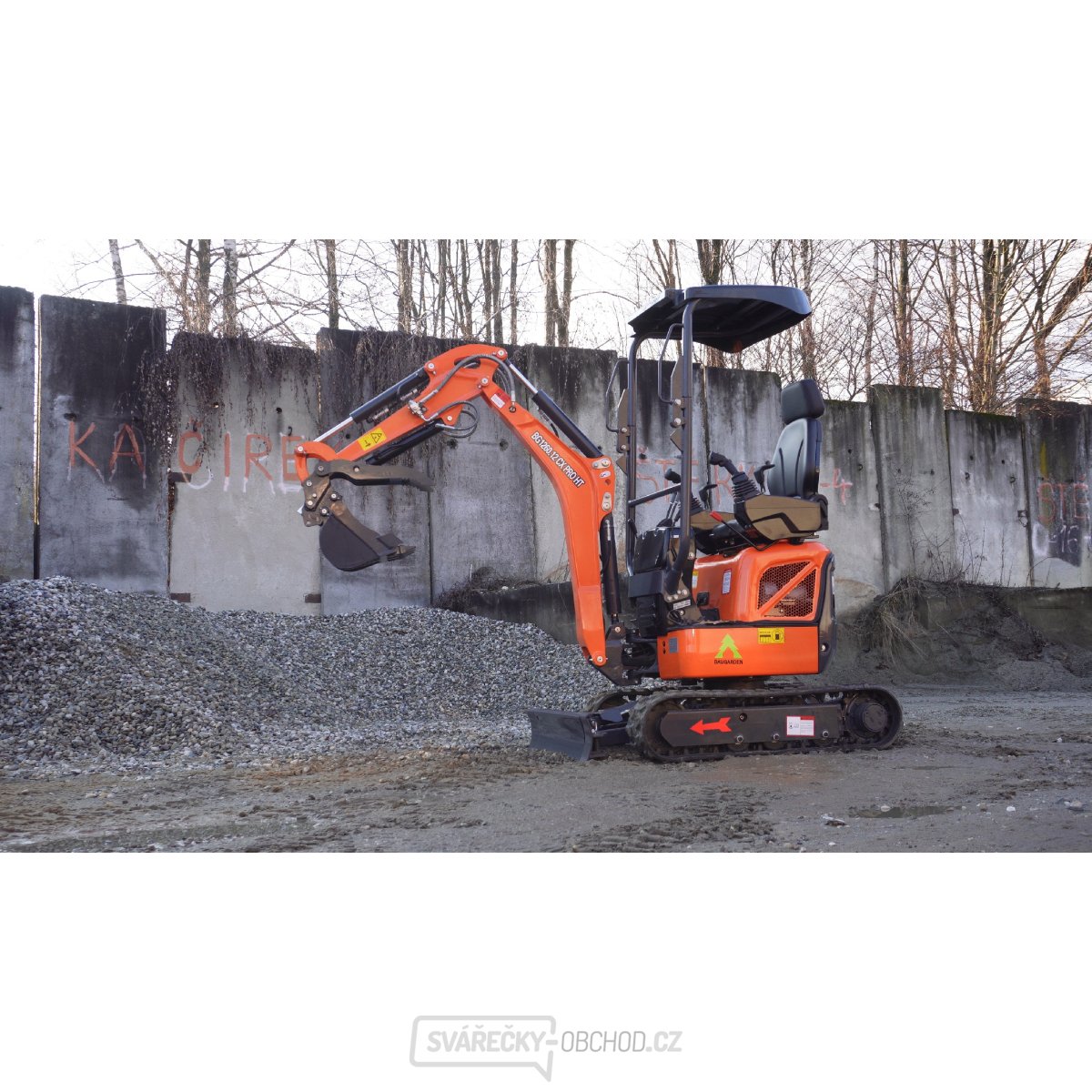 Minibagr Baugarden BG1260.12 CX PRO HT Kubota, lžíce 400mm, HYDRO přidržovací palec