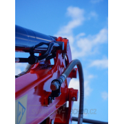 Minibagr Baugarden BG1260.12 CX PRO II Kubota, lžíce 400mm , přidržovací palec náhled