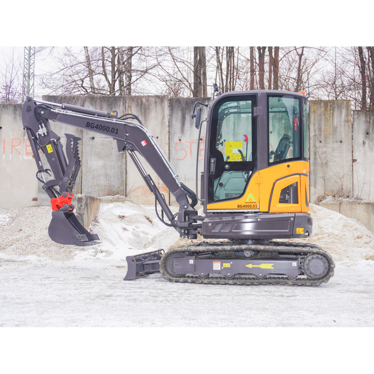 Minibagr Baugarden BG4000.01 Kubota lžíce 500mm, Rychloupínák hydraulický 8001BG400001KU