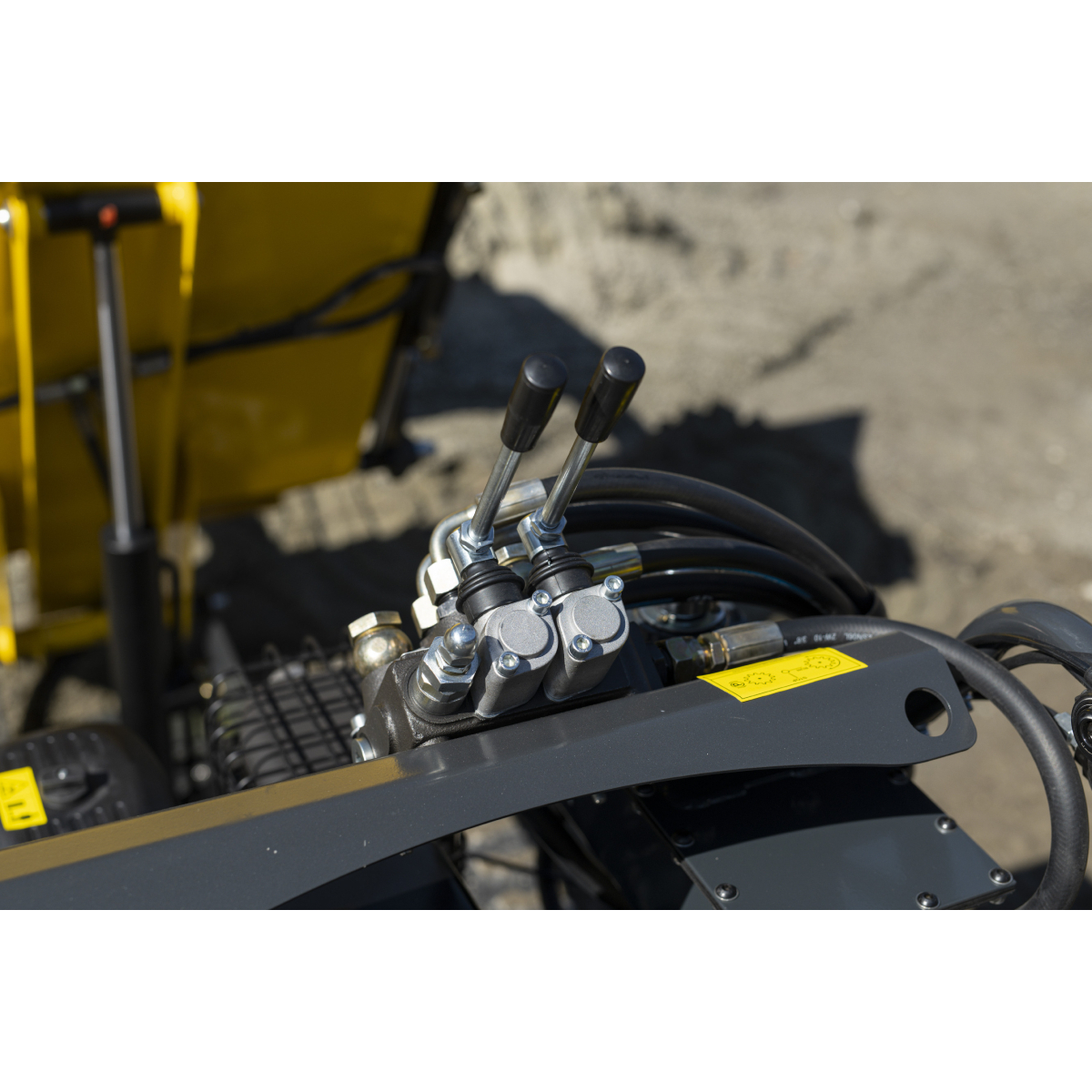 Minidumper pásový BAUGARDEN BGCH5630S Briggs&Stratton e-start Náhled
