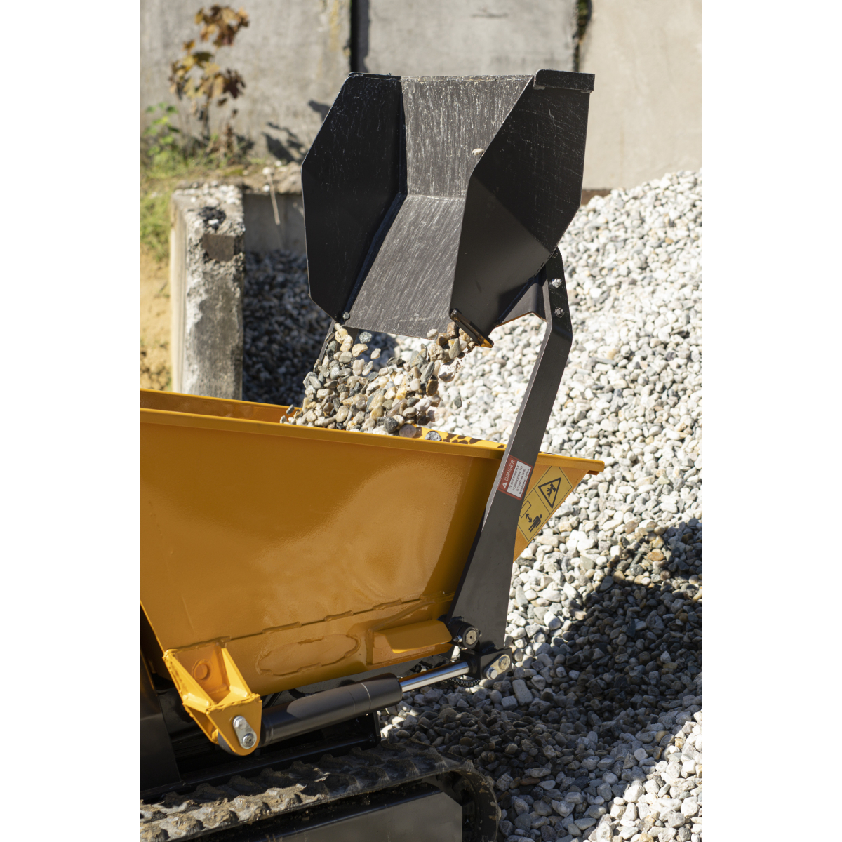 Minidumper pásový BAUGARDEN BGXN800 Kubota Náhled