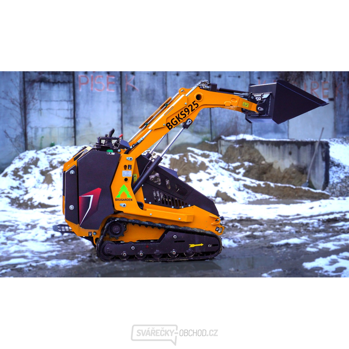 Mininakladač pásový BAUGARDEN BGKS925 Kubota + lžíce 930mm